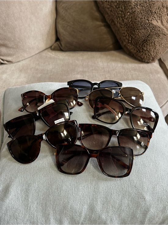 Accessories - Women's Brown Tortoise Sunglasses Set - Assorted Fashion Frames